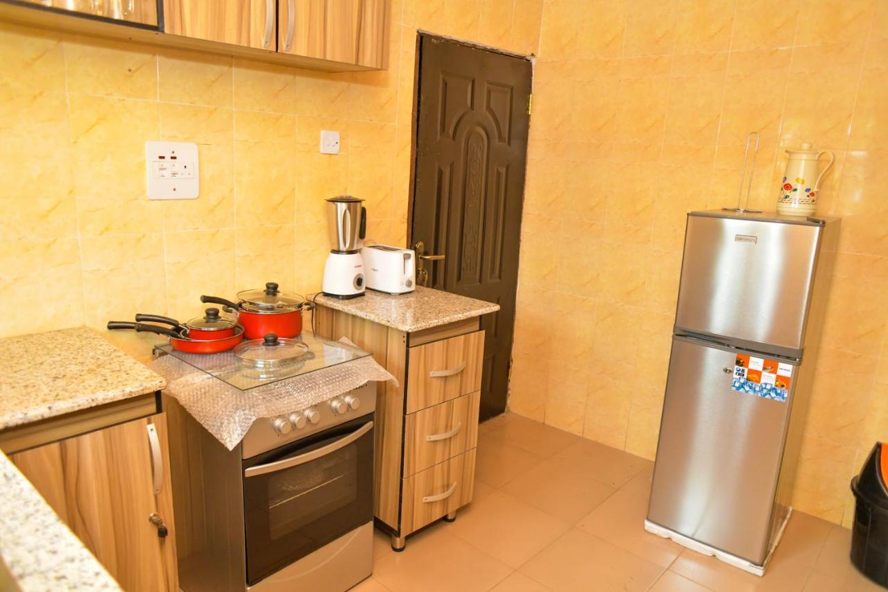 Living Green Apartments Airport Pick Up Benin-Stadt Exterior foto